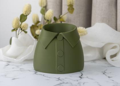 Shirt Vase – Cute 3D Printed Flower Holder with Collar and Button Design | Fun Gift & Home Decor Ide