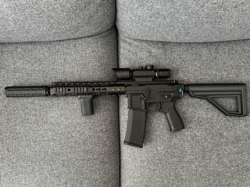 Airsoft Suppressor 9 M4/AR-15 14mm CCW