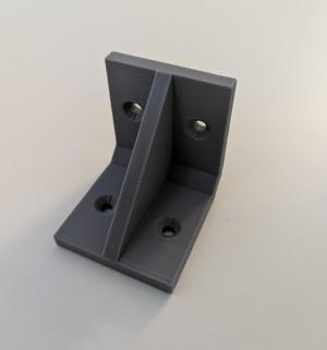 90-Degree Bracket with Reinforcing Rib 40mm M4