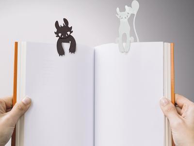Toothless and Light Fury bookmarks