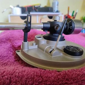 Technics SL-1700 MK1 tonearm holder