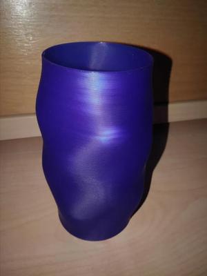 non planar vase 1