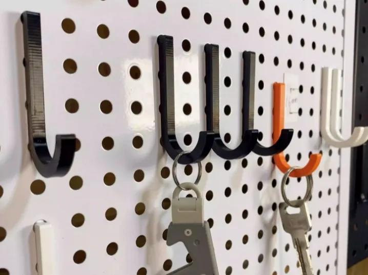 Round Pegboard J-Hooks