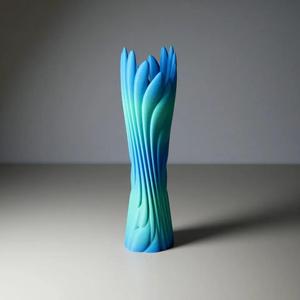 Zephyr Vase