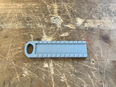 key Chane name tag