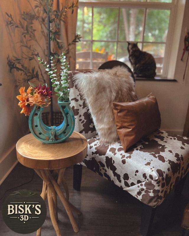 Horse Shoe Vase.stl