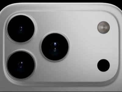 Leaked iPhone 17 Pro Max Dummy Model