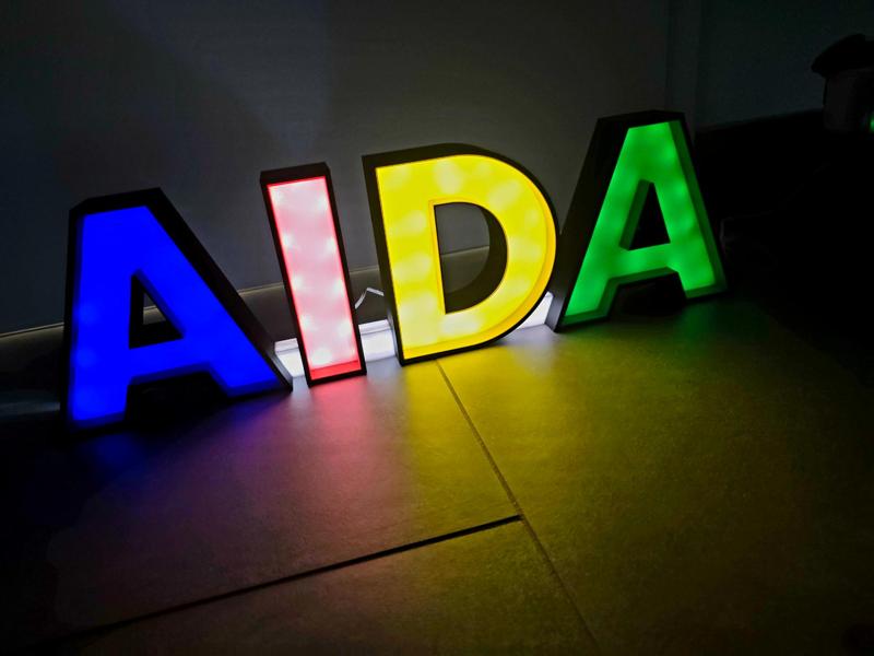 AIDA Lightbox Design Lamp LED