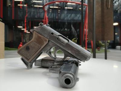 Walther PPK. Fullscale replica