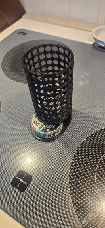 Snuff / pouch dispenser   