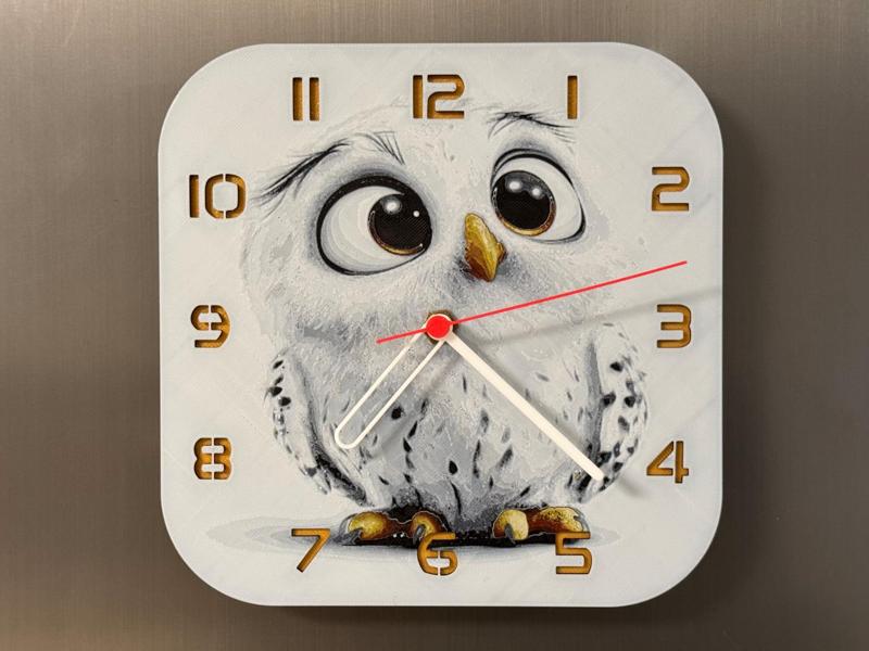 wall / desk clock cute snowy owl