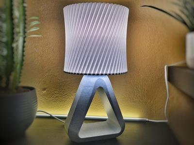 Triangle lamp