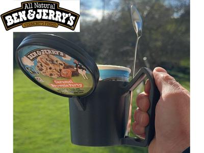 Ben&Jerry´s Icecream cup, lid and spoon holder!