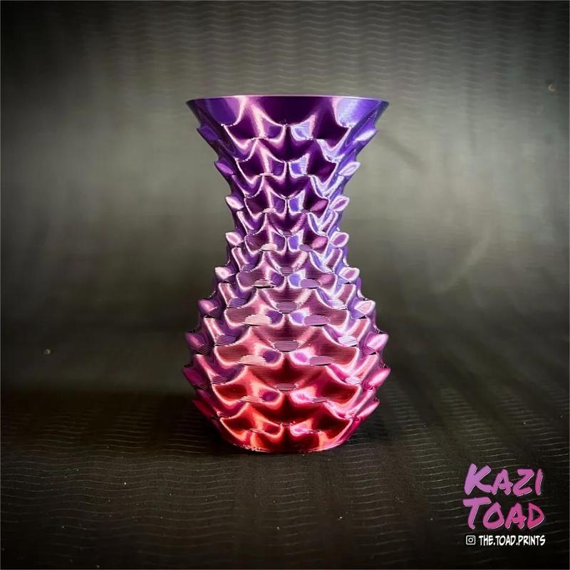 Dragon Vase – med (Vase No. 9)