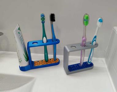 Toothbrush holder