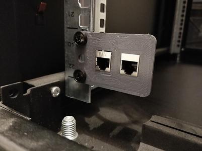 Dual Keystone Rack Mount Bracket (for RJ45 couplers or similar)