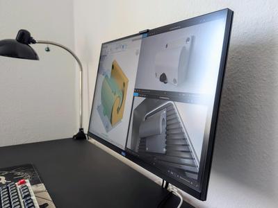 Adjustable Monitor Wall Mount | +/- 20°
