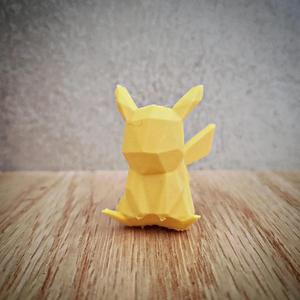 Pikachu – low poly (pokemon)
