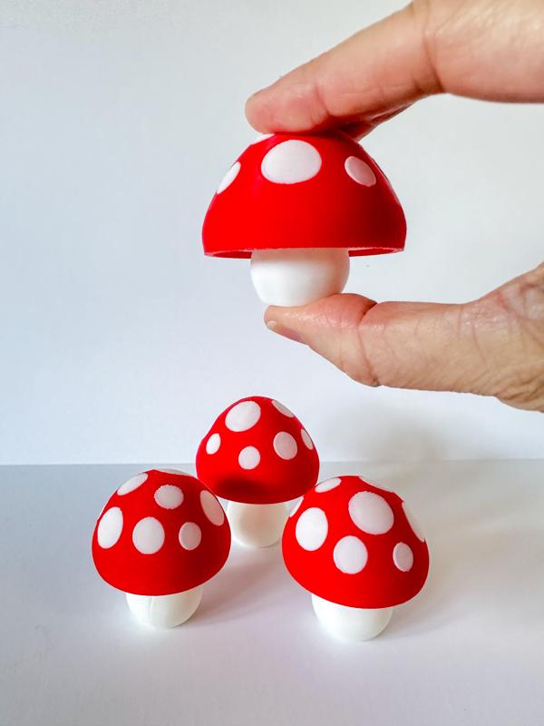 Squishy Mushrooms (2 sizes)