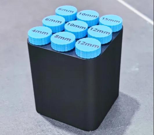 Sleek Modular Magnet Storage