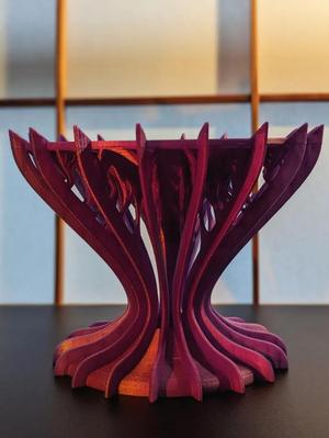 Art-Nouveau Cake Plate (no supports required)