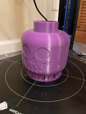 Parametric Lego Skeleton Head Vase