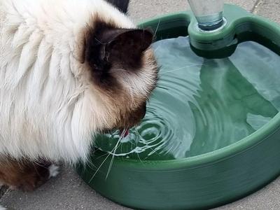 XXL Animal Water Bowl for AU Threaded Bottles