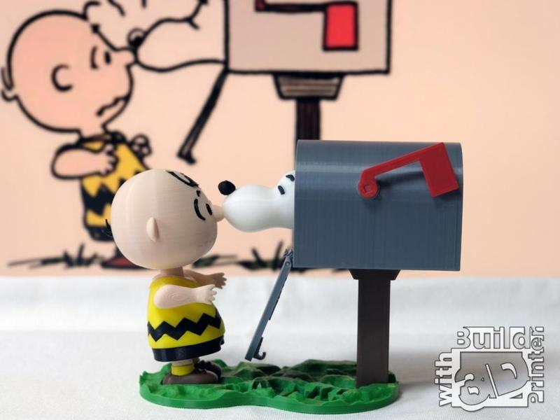 PEANUTS Charlie Brown and Snoopy