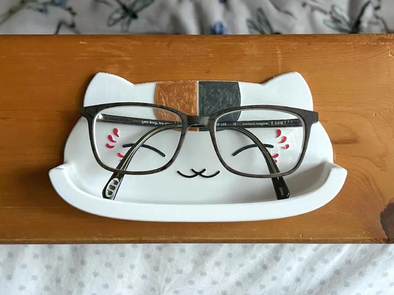 Nyanko-Sensei Glasses Holder