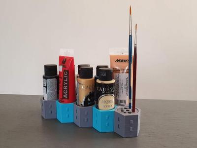 Expandable Paint & brush rack