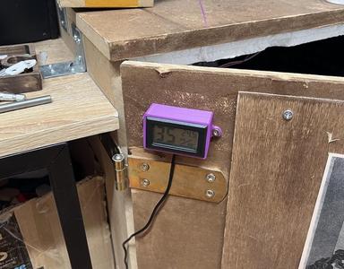 Digital thermometer case/cover