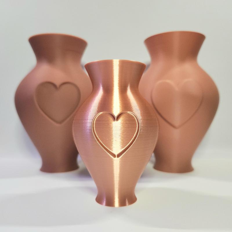 ‘Enduring Love’ Decorative Hearts Flower Vase :: Home Decor