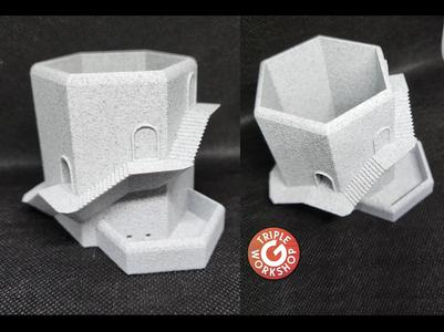 Hex Castle Planter w/ drainage 🜲
