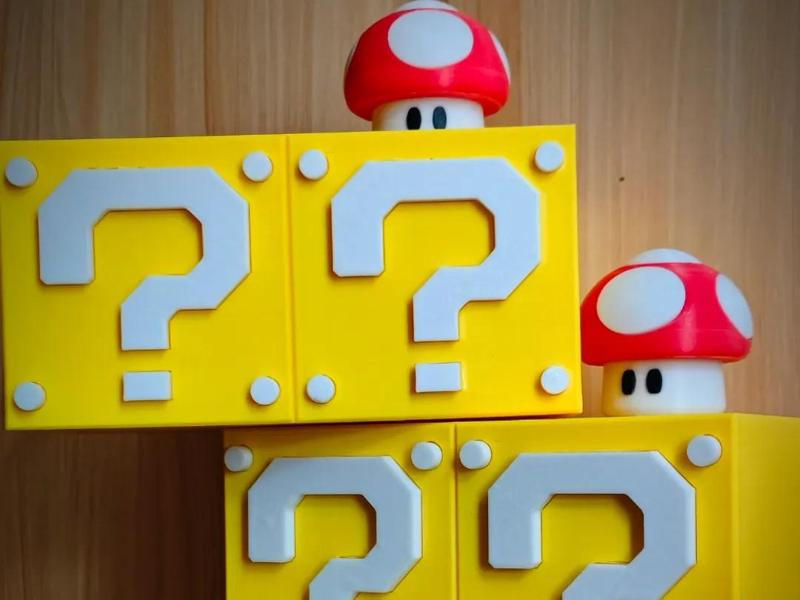 Wall-mounted Tissue Box (Mario Theme)