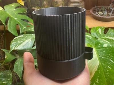 Self-Watering Pot With Side Fill -Water Tight!