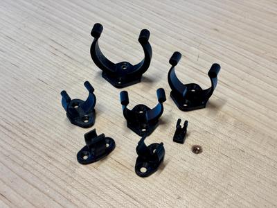 Versatile Round Hangers (1/4in to 2 1/8in)