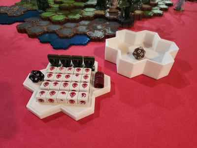heroscape modular case – lid is dice tray