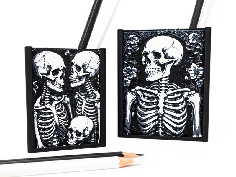 Skeleton Pen Holder
