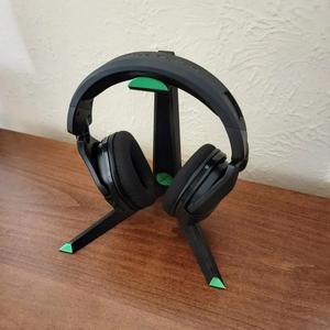 GEOMETRIC HEADPHONE STAND