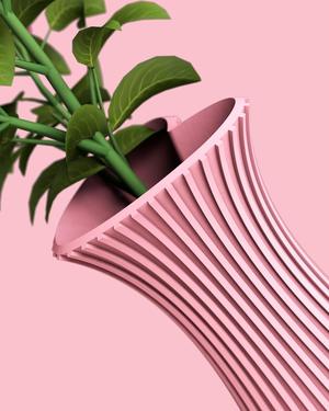 H33WORKS Valentine Vase