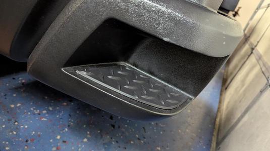 Chevy Avalanche Bumper Step Pad
