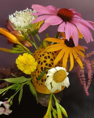 The Wildflower Mason Jar Vase – Support Free