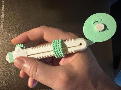 Ergonomic Ajustable solder tool – Solder Scroll