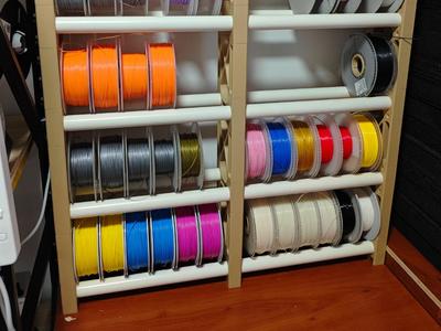 40-Spool Filament Rack – Side-Column Print Version (Spool Shelf)