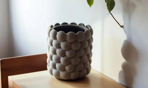 Beautiful Minimalist Designer Vase Home Design