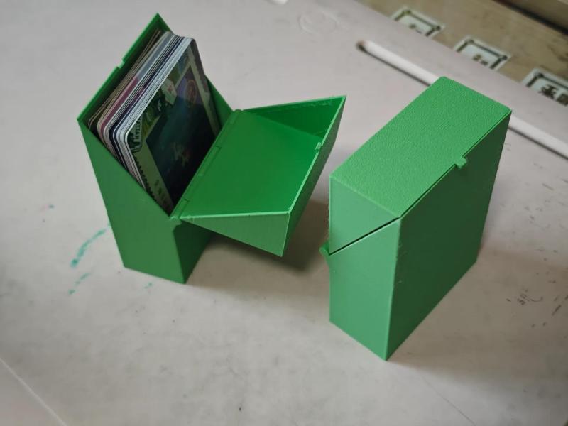 One-Piece Card Storage Box