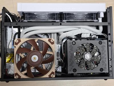 CoolerMaster MasterLiquid ATMOS front side 120mm fan bracket for SFF PC (FormD T1)