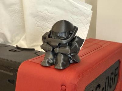 Emo Zaku – Mobile Suit Gundam Awaiting (Gashapon)