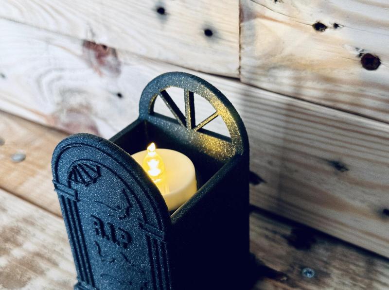 Gravestone candle/tealight holder