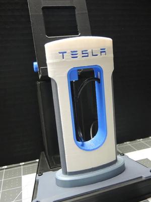 Tesla Phone Charger